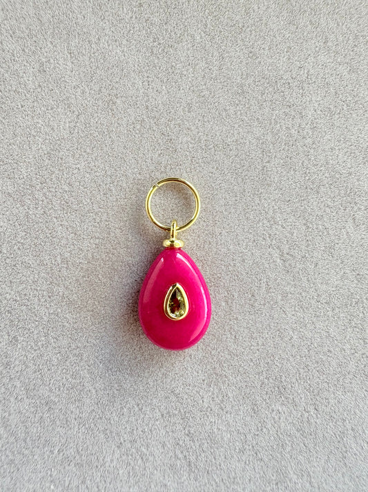 Magneta Teardrop Charm