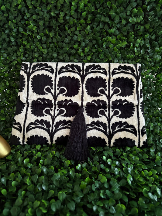 Black Blossom Clutch